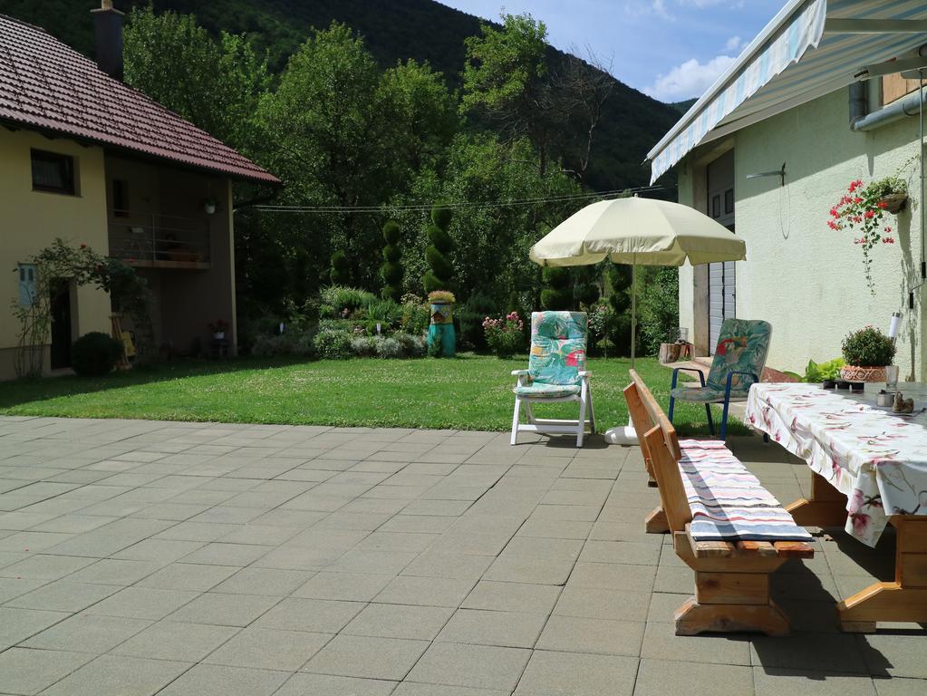 Apartment Luka Kuterevo Buitenkant foto